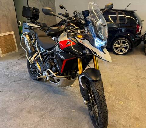 TRIUMPH TIGER 900 RALLY PRO TRIUMPH TIGER 900 RALLY PRO